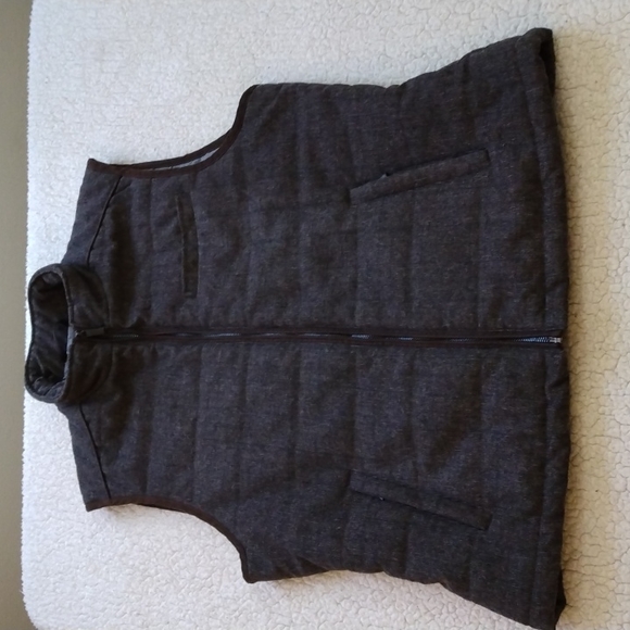Like New Jos. A. Bank Reserve Brown Wool Blend Quilted Vest (Large) - Picture 3 of 12